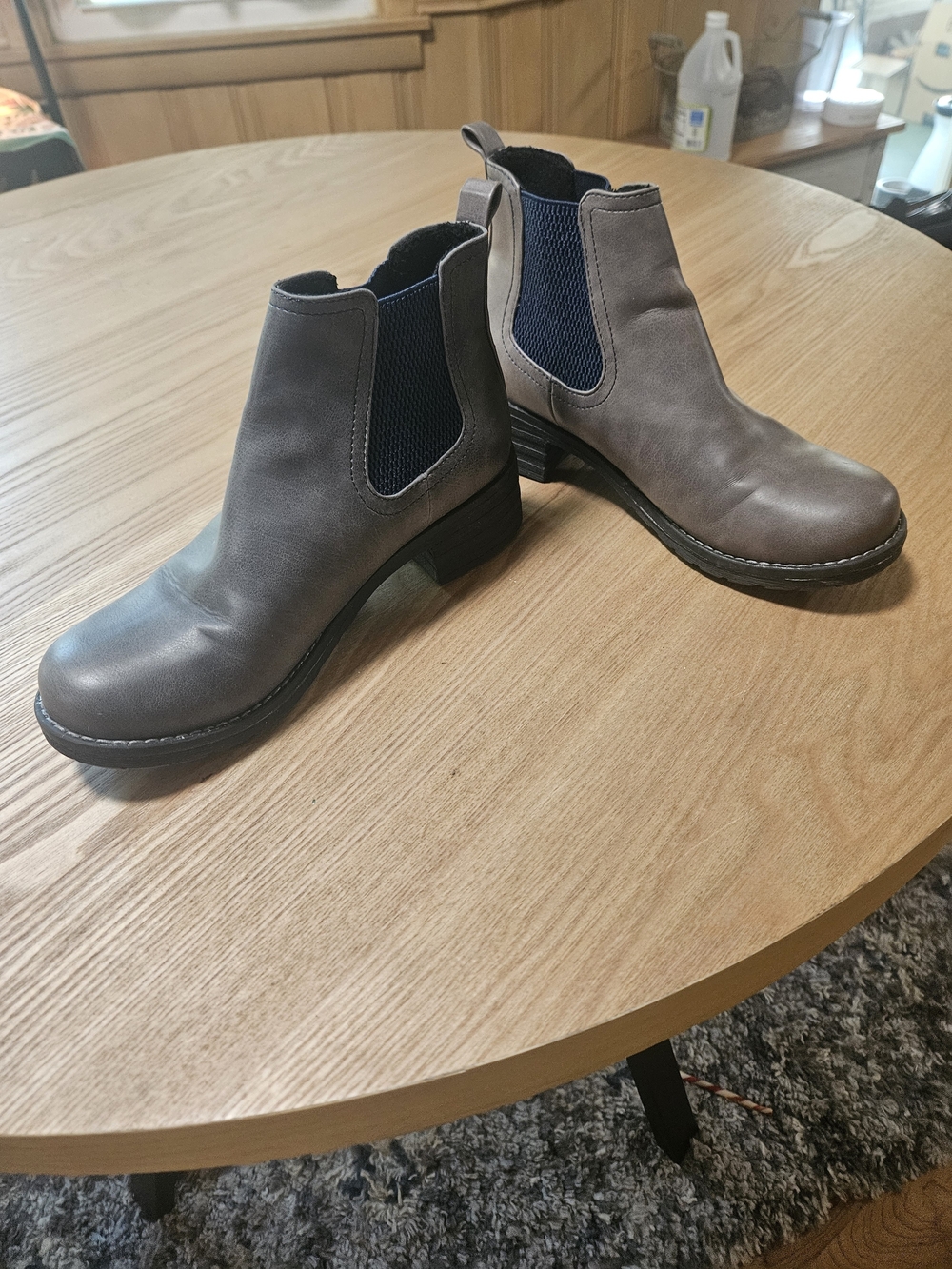 Eastland Women's Gray Chelsea Ankle Boots with Navy Elastic